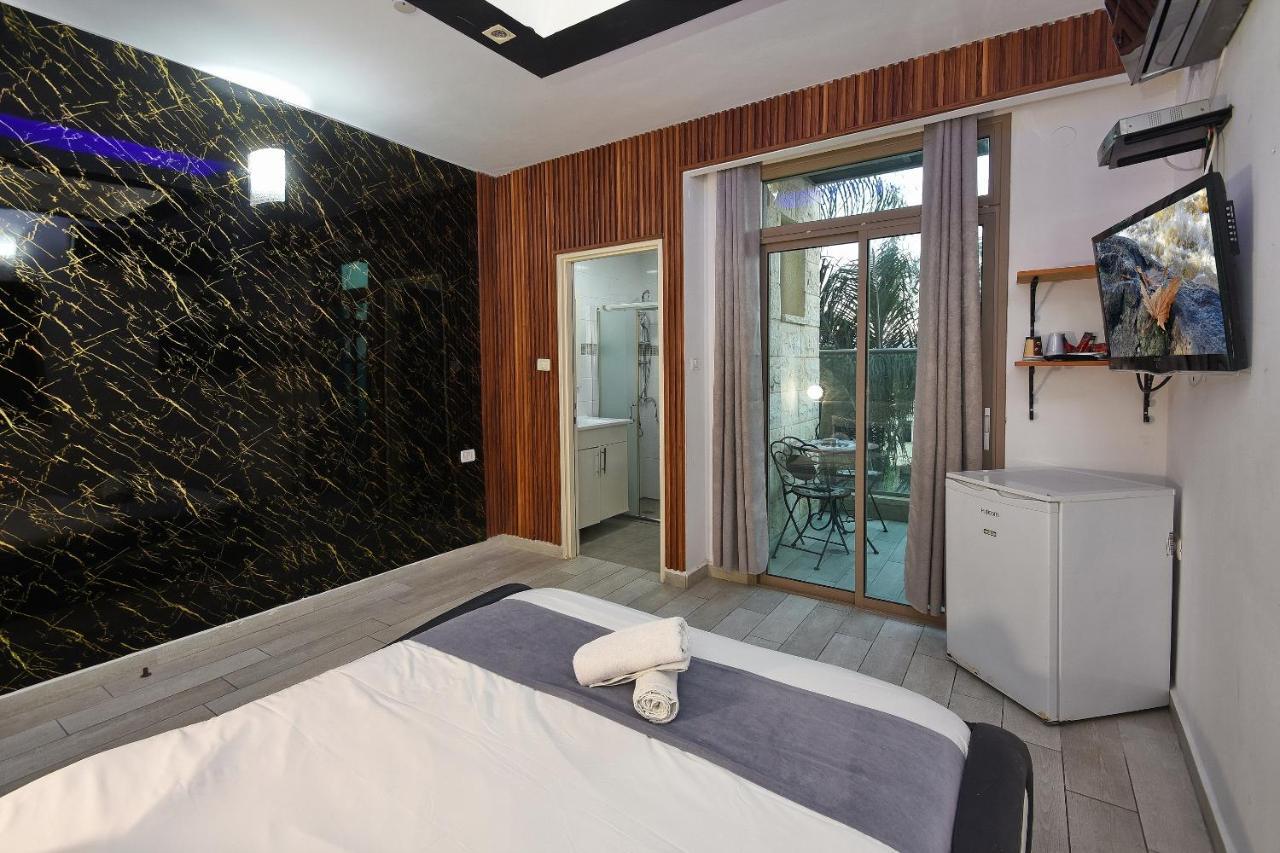 Nofim Suites Tiberias Exterior photo